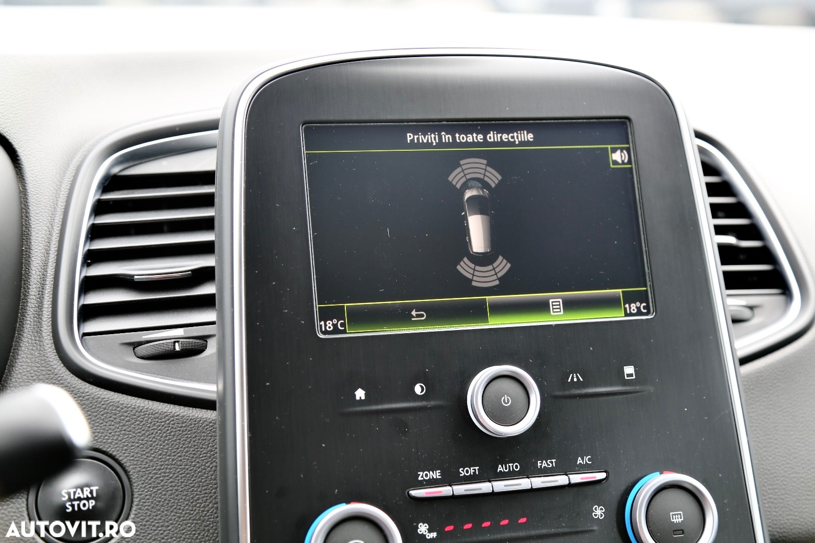 Renault Scenic ENERGY dCi 110 EXPERIENCE - 8