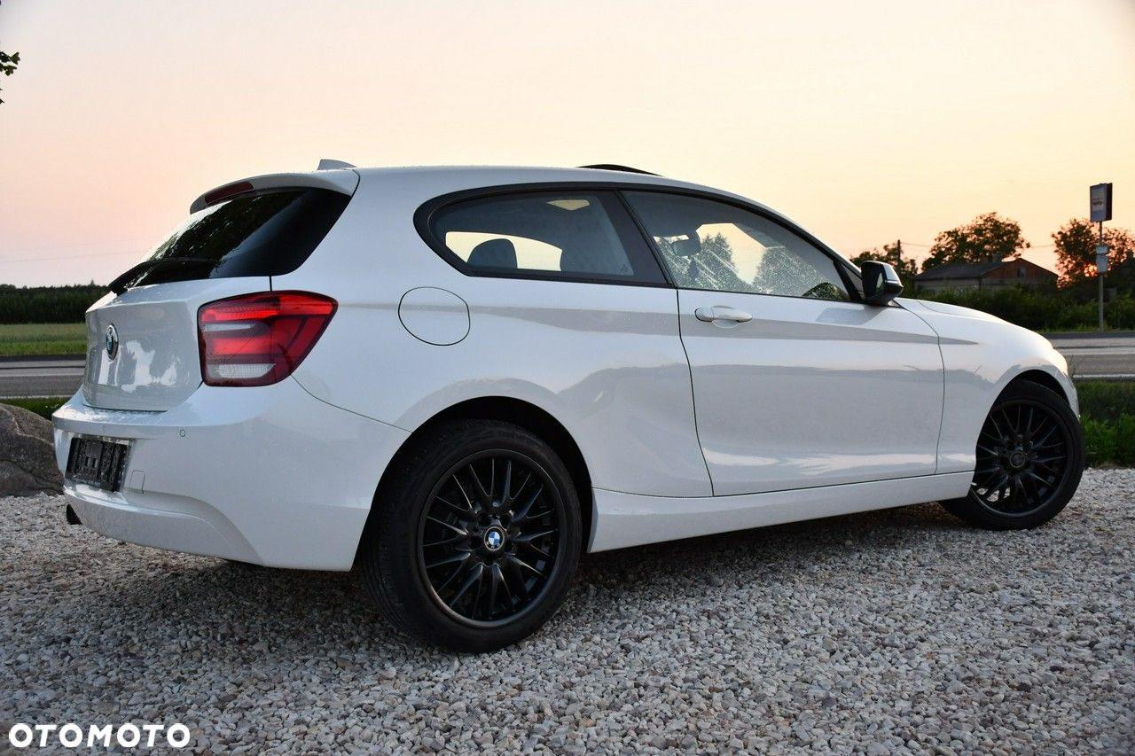 BMW Seria 1 - 20