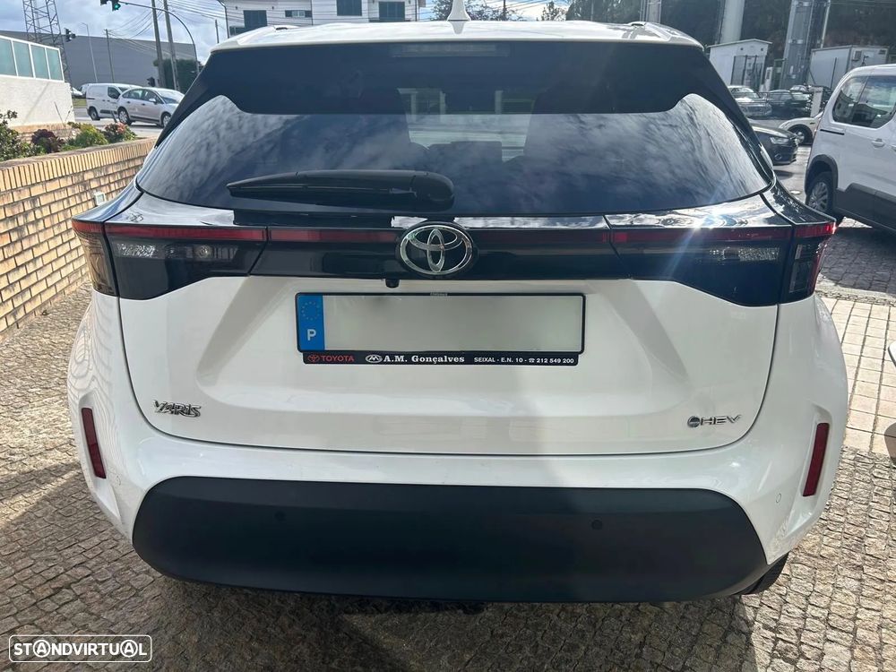 Toyota Yaris Cross 1.5 HDF Comfort Plus - 12