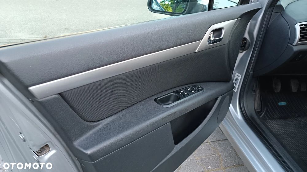 Peugeot 407 1.6 HDi Presence - 9