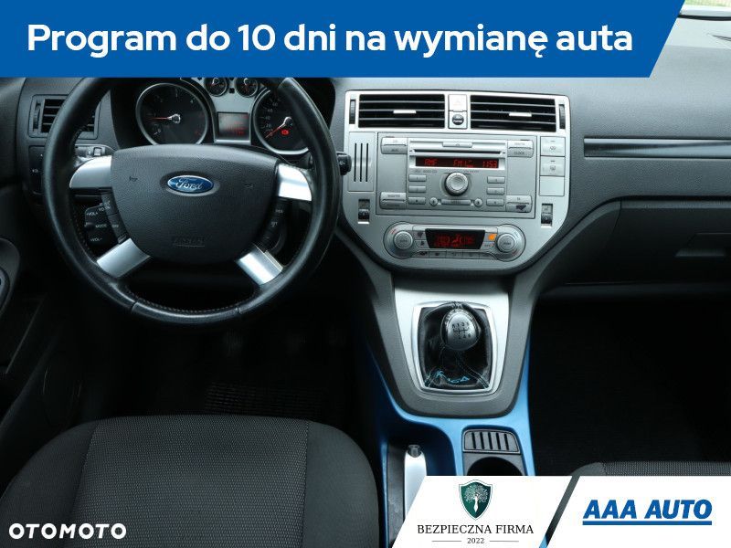 Ford Kuga - 9
