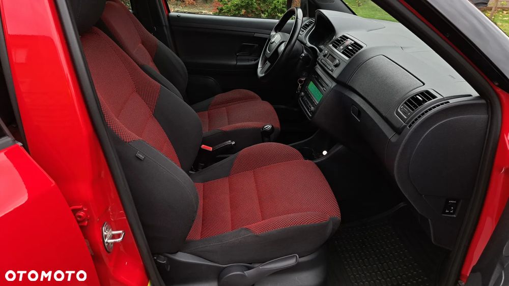 Skoda Fabia 1.2 TSI MONTE CARLO - 10