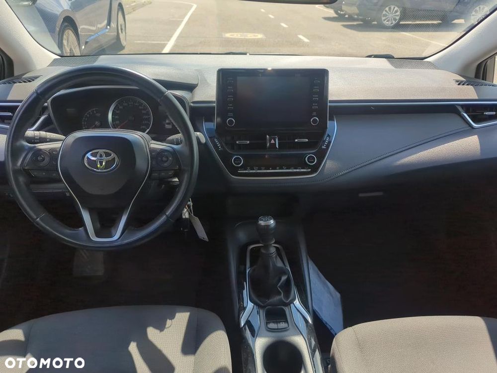 Toyota Corolla 1.5 Comfort - 8
