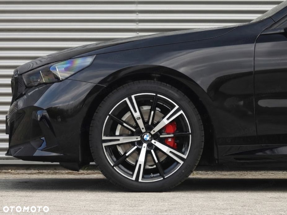 BMW i5 - 14