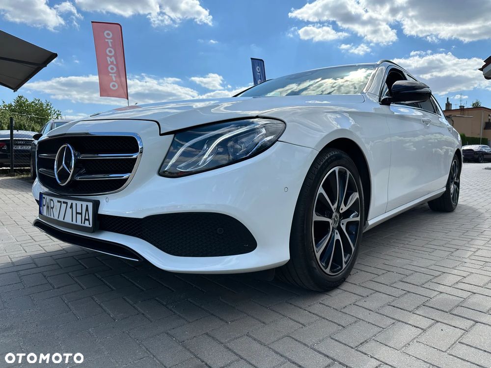Mercedes-Benz Klasa E - 31