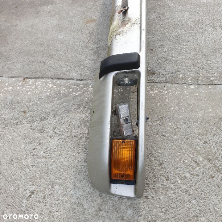 PORSCHE 924 ZDERZAK PRZOD - 2