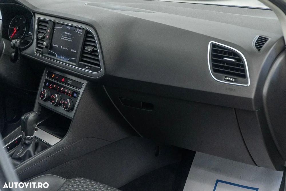 Seat Leon 2.0 TDI DPF Start&Stop DSG XCELLENCE - 37