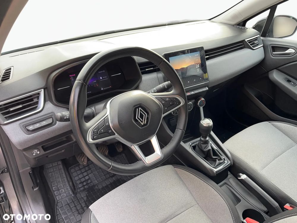 Renault Clio 1.0 TCe Evolution - 17