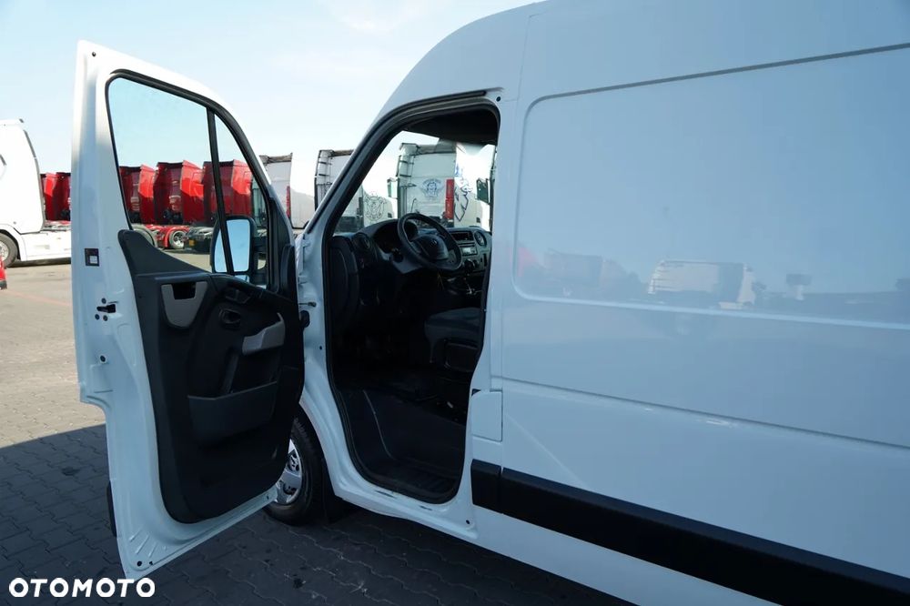 Renault MASTER /  BLASZAK / FURGON / MANUAL  / DMC 3500KG / SPROWADZONY / PO KONTRAKCIE SERWISOWYM - 25