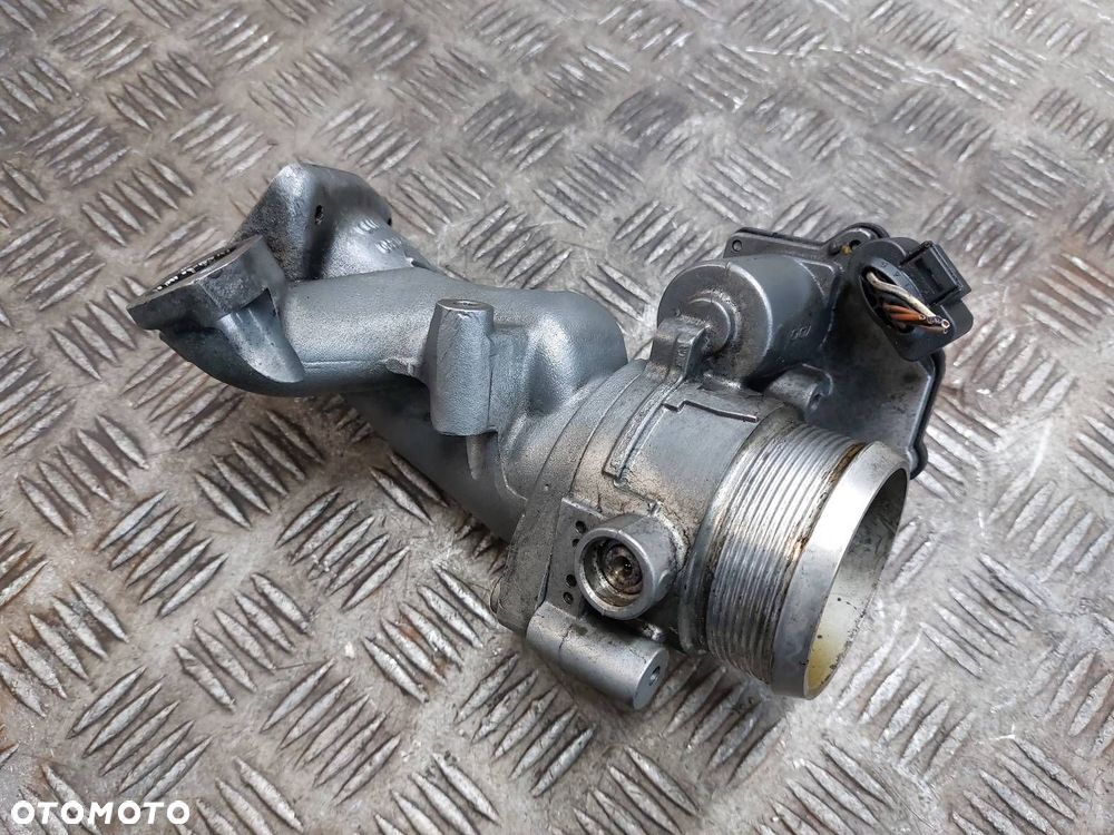 PRZEPUSTNICA VOLKSWAGEN TOUAREG I 3.0 TDI 059145950A ID: 238168 - 1