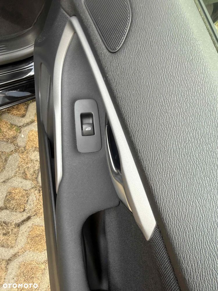 Volvo V40 T2 Kinetic - 18