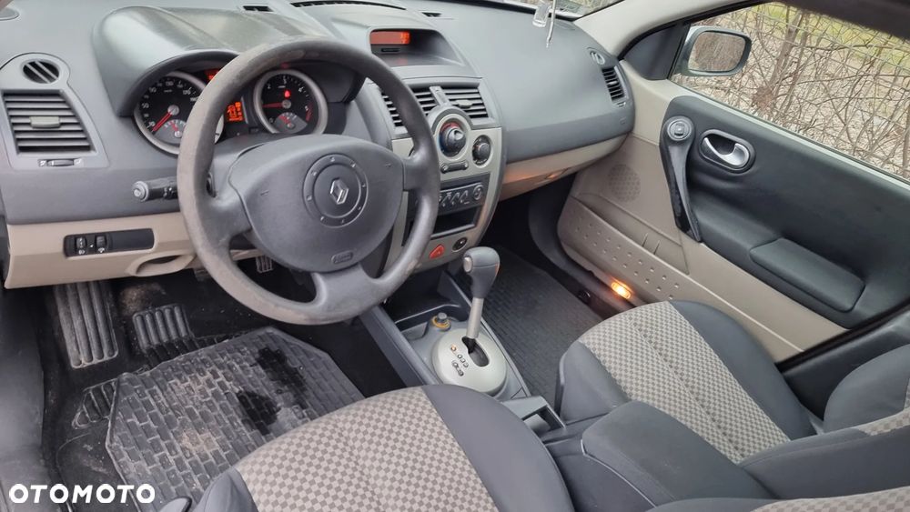 Renault Megane - 10