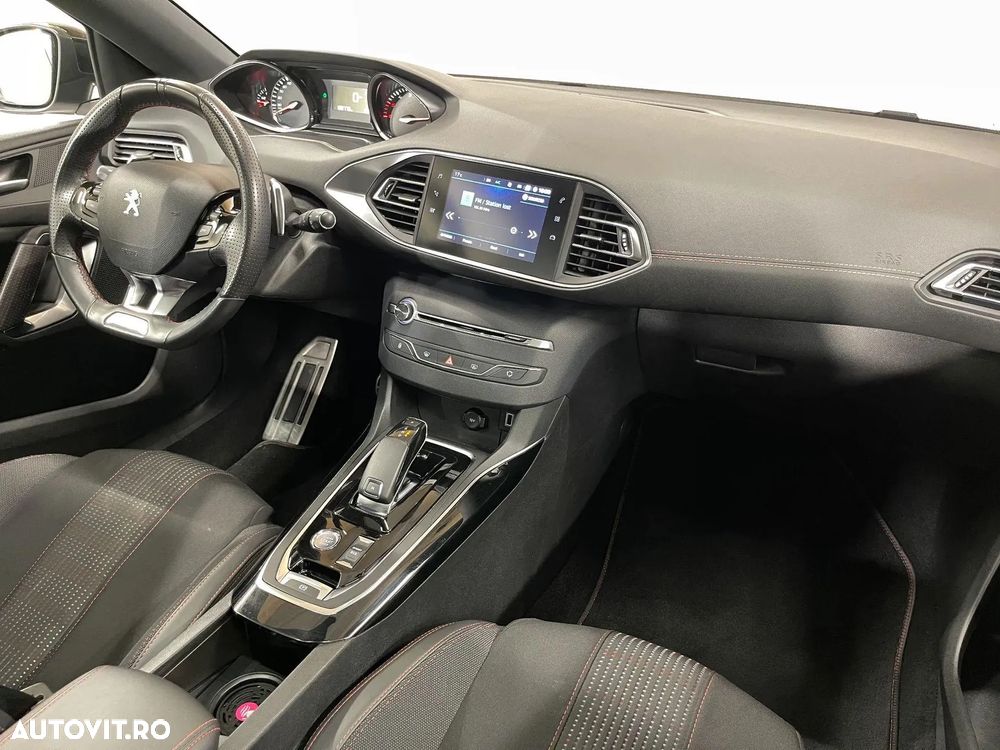 Peugeot 308 BlueHDi 130 EAT8 Stop & Start GT Pack - 9