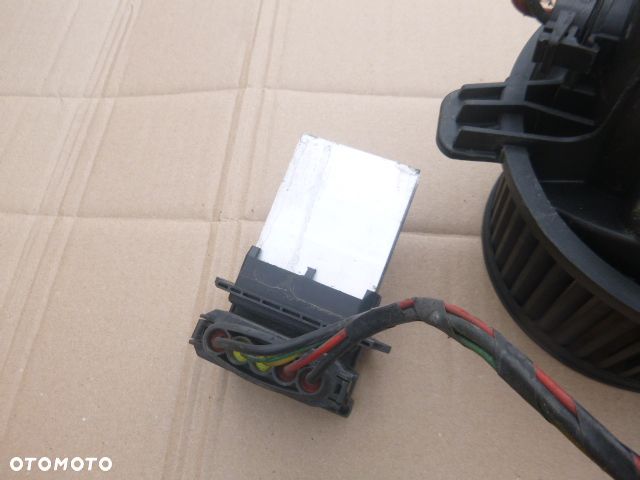 DMUCHAWA NAWIEWU REZYSTOR RENAULT CLIO II LIFT 01-05 - 2