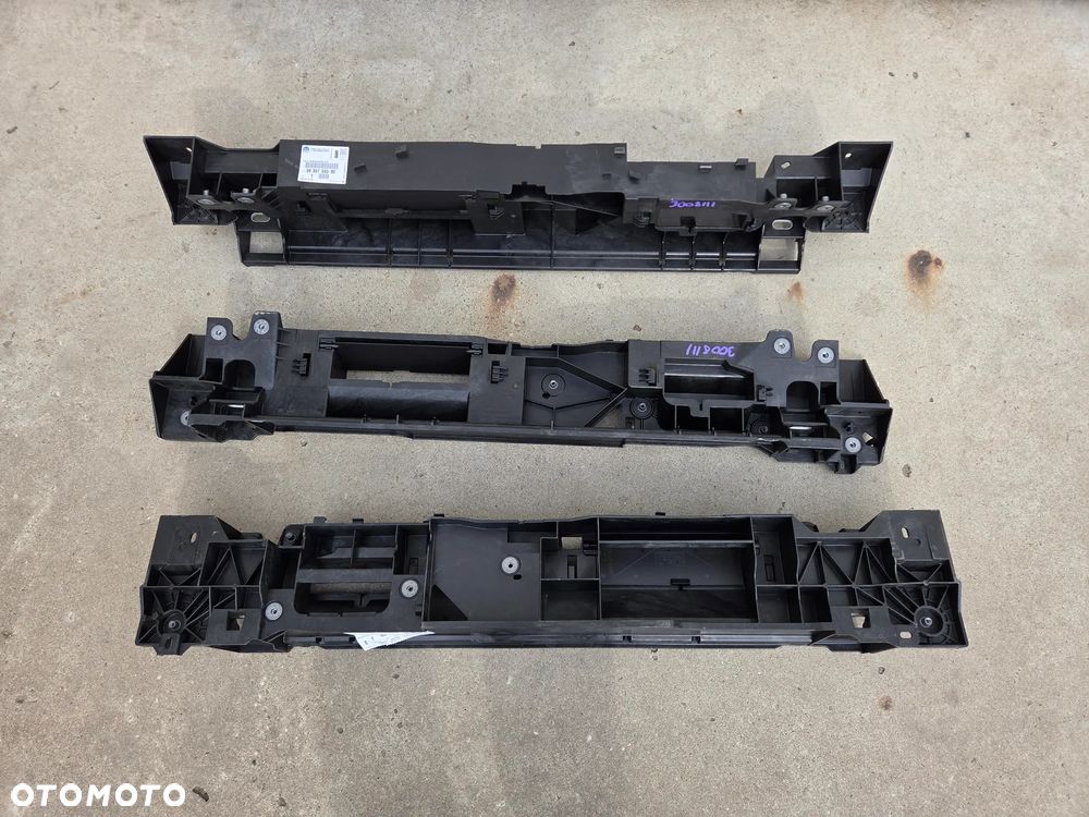 Pas przedni wzmocnienie górne belka pod zamek Peugeot 3008 III  9839755580 NOWE - 1