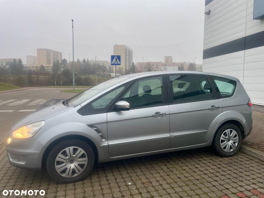 Ford S-Max - 4