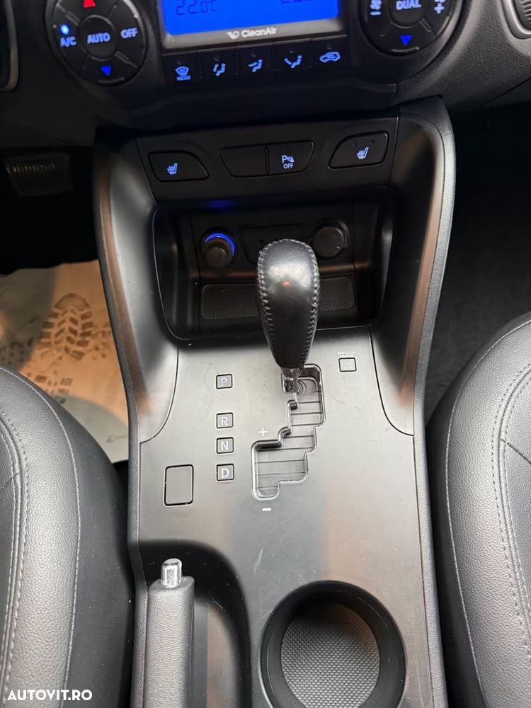 Hyundai ix35 2.0 CRDI 4WD Automatik Style - 8