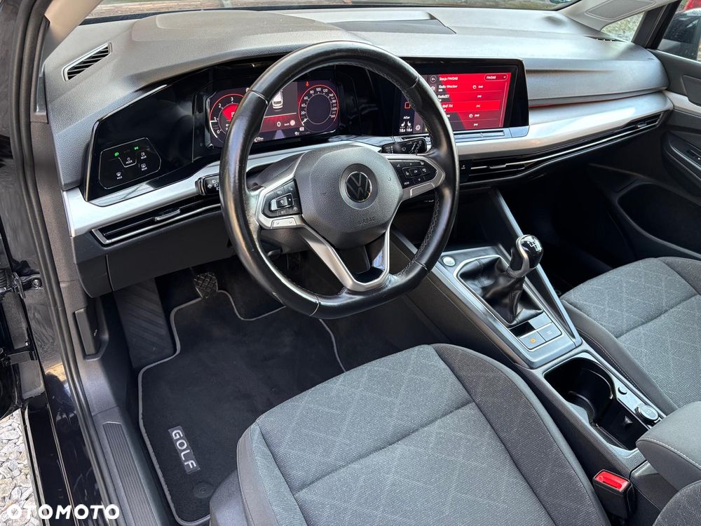 Volkswagen Golf 2.0 TDI SCR Life - 17