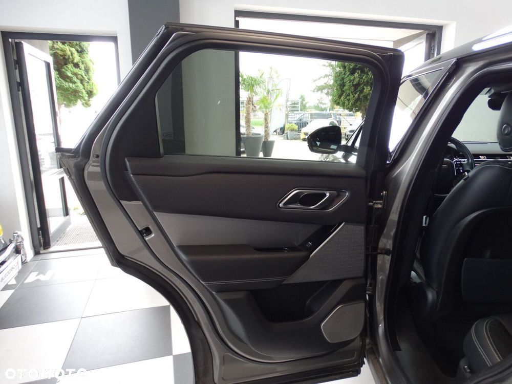 Land Rover Range Rover Velar - 32