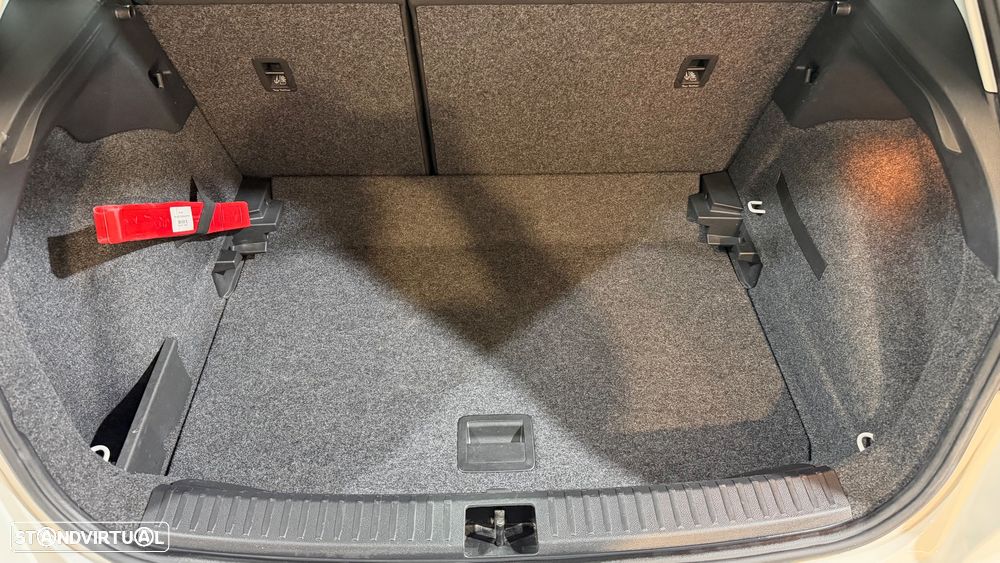 SEAT Arona 1.6 TDI Beats - 26