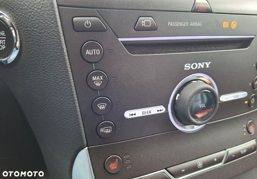 Ford S-Max - 37