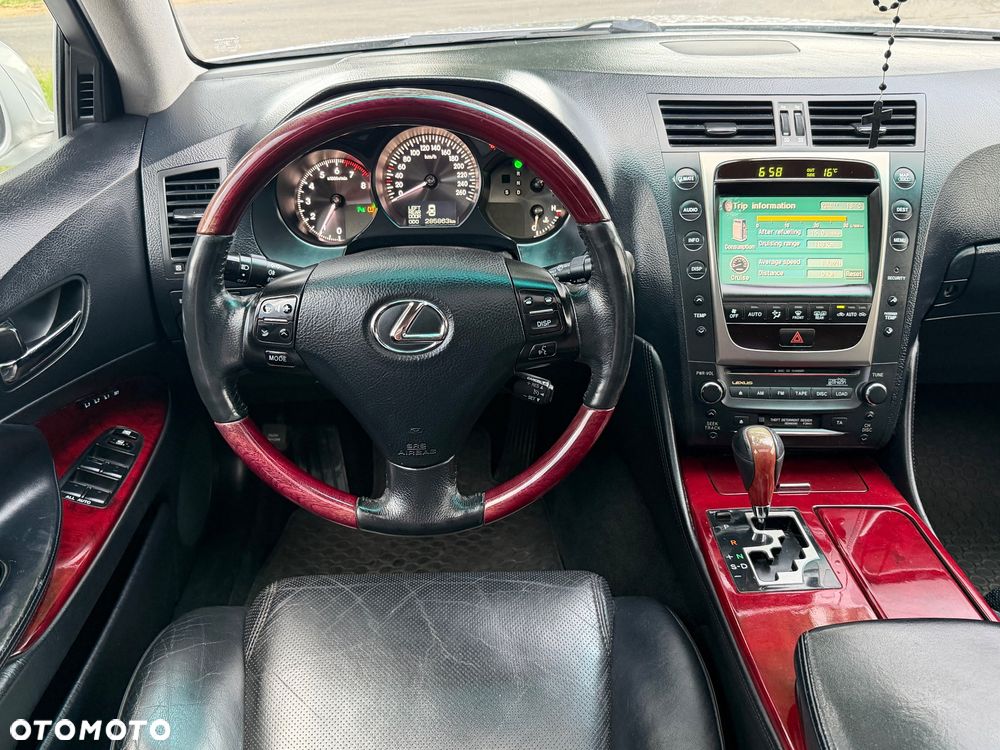 Lexus GS 300 Prestige - 11