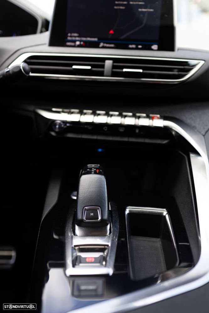 Peugeot 3008 1.6 BlueHDi GT Line EAT6 - 26