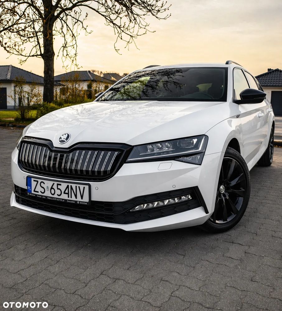 Skoda Superb 1.4 TSI Plug-In Hybrid Sportline DSG - 1