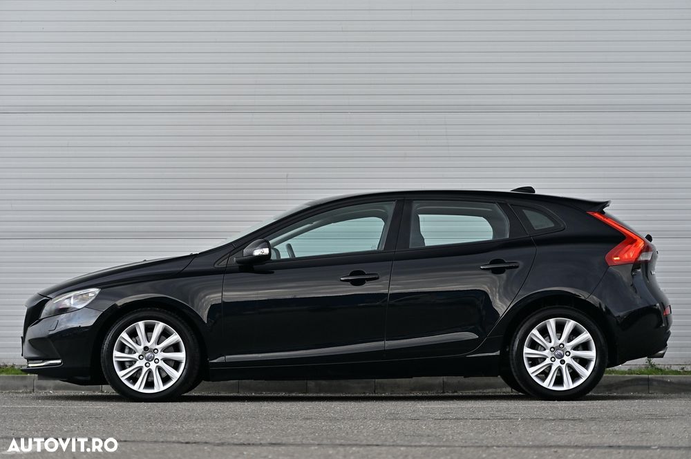 Volvo V40 D3 Geartronic You - 7