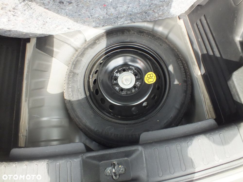 Nissan Juke 1.2 DIG-T N-Connecta - 26