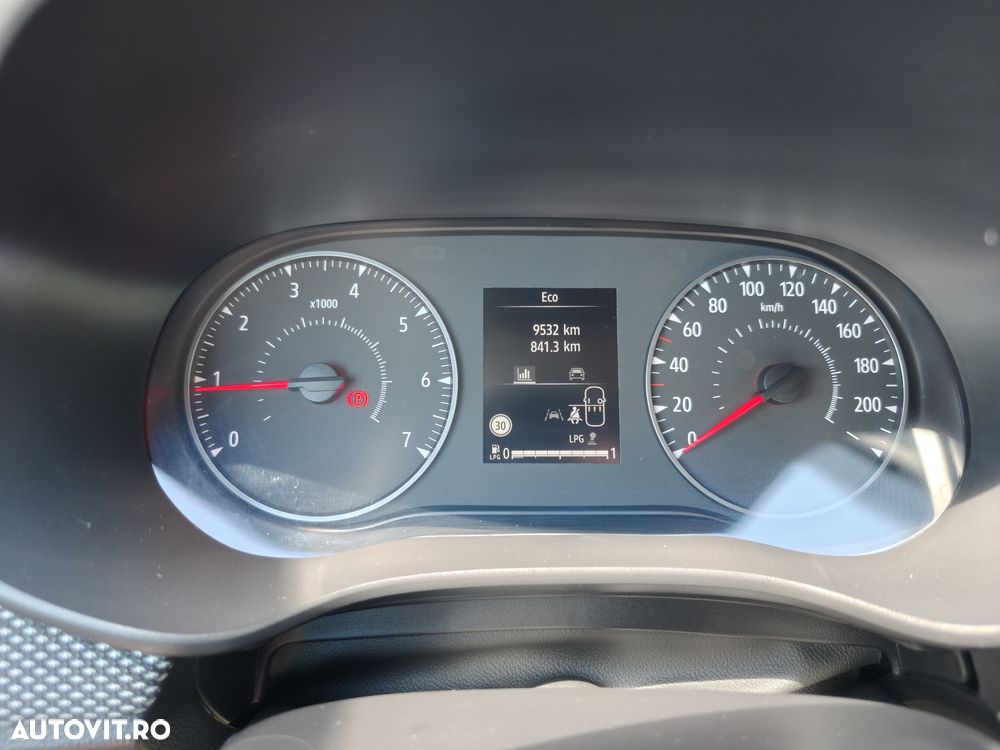 Dacia Logan ECO-G 100 MT6 XX - 9