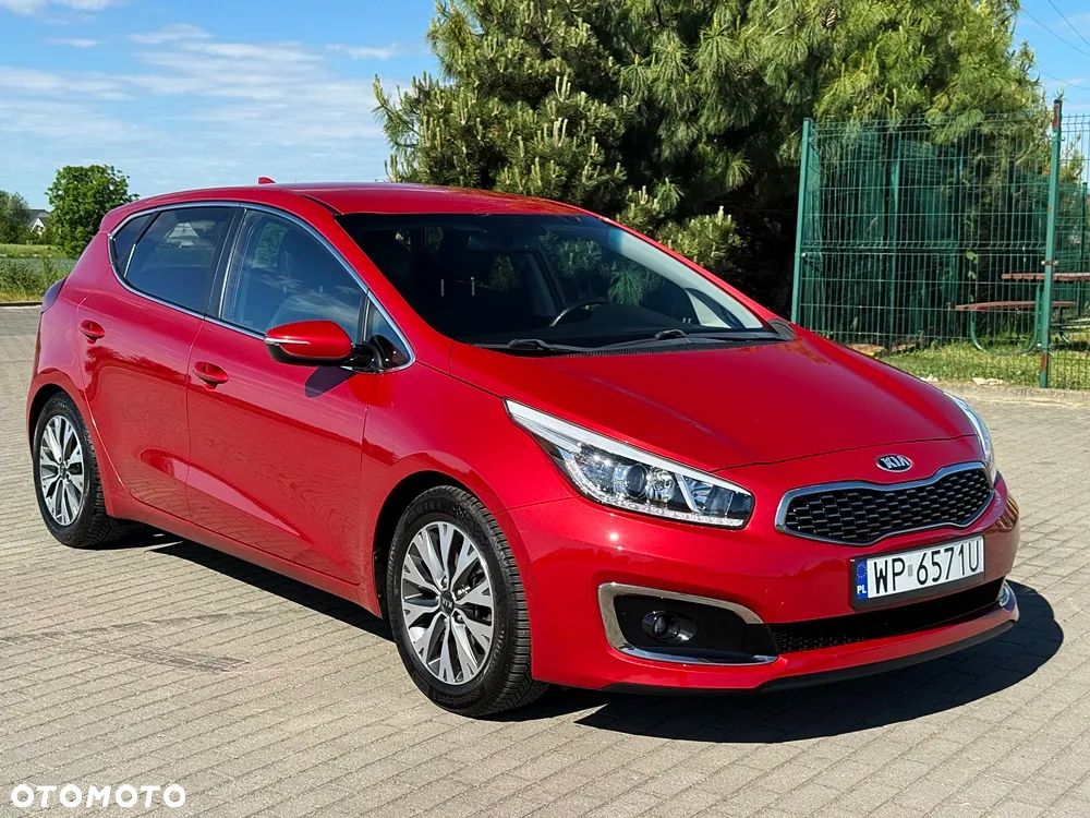 Kia Ceed 1.4 L - 17