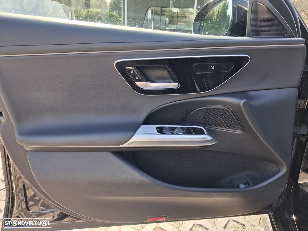 Mercedes-Benz E 220 d T 4Matic 9G-TRONIC Edition AVANTGARDE - 8