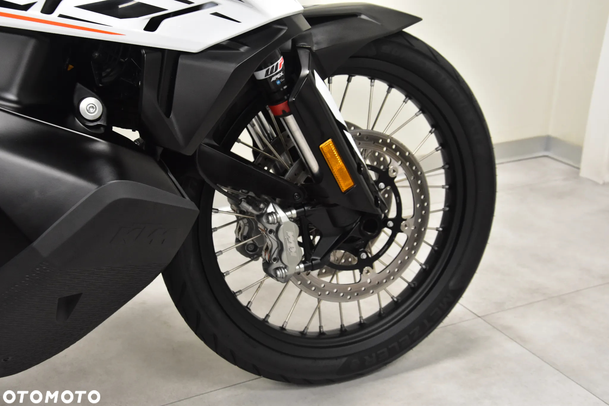 KTM Adventure - 27