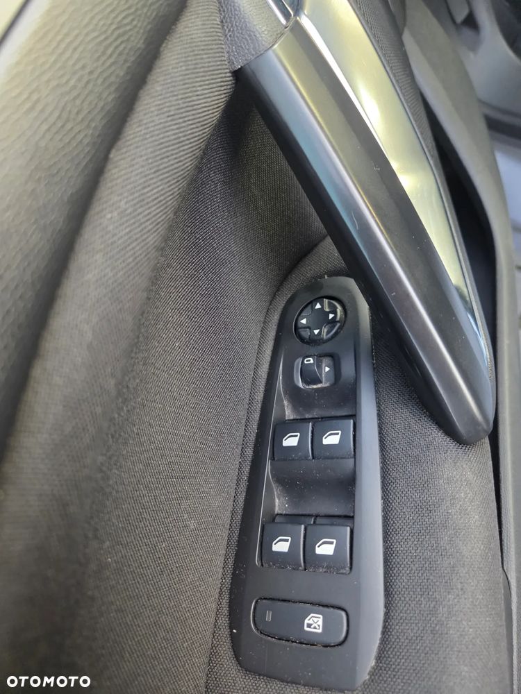 Peugeot 308 1.5 BlueHDi Active S&S - 22