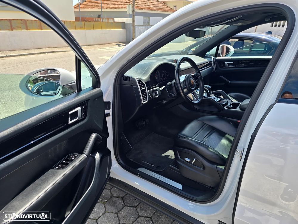 Porsche Cayenne Coupé Tiptronic S - 8