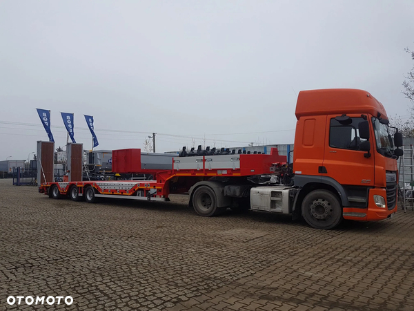 Bodex NN3 - Naczepa niskopodwoziowa 3 osiowa