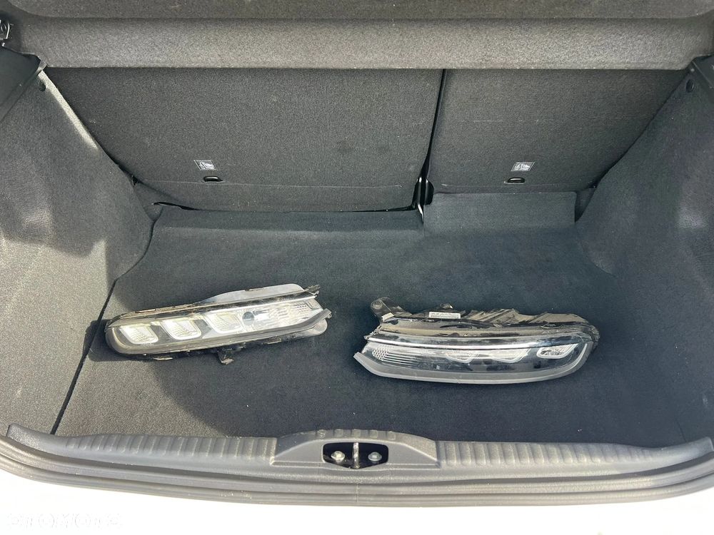 Citroën C3 BlueHDi 100 S&S FEEL - 17