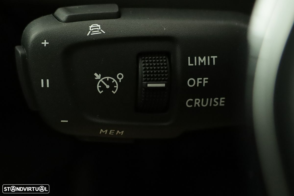 Peugeot 3008 1.2 PureTech Allure Pack - 16