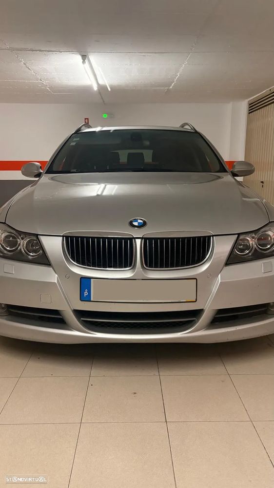 BMW 320 dA Touring - 3