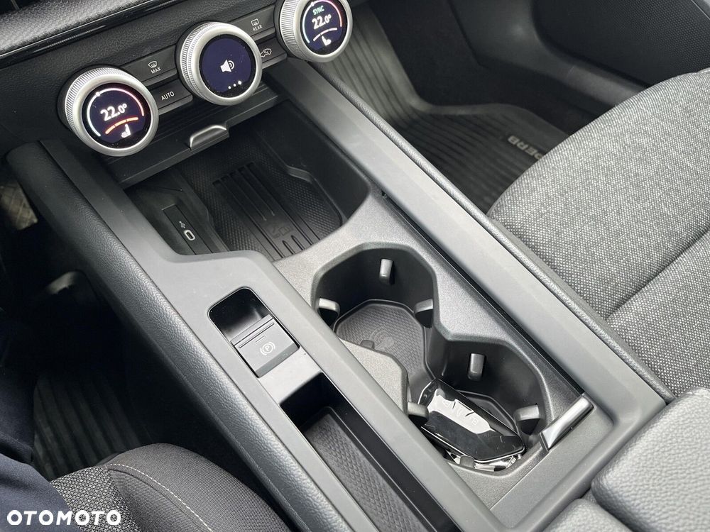 Skoda Superb 2.0 TDI SCR Essence DSG - 26