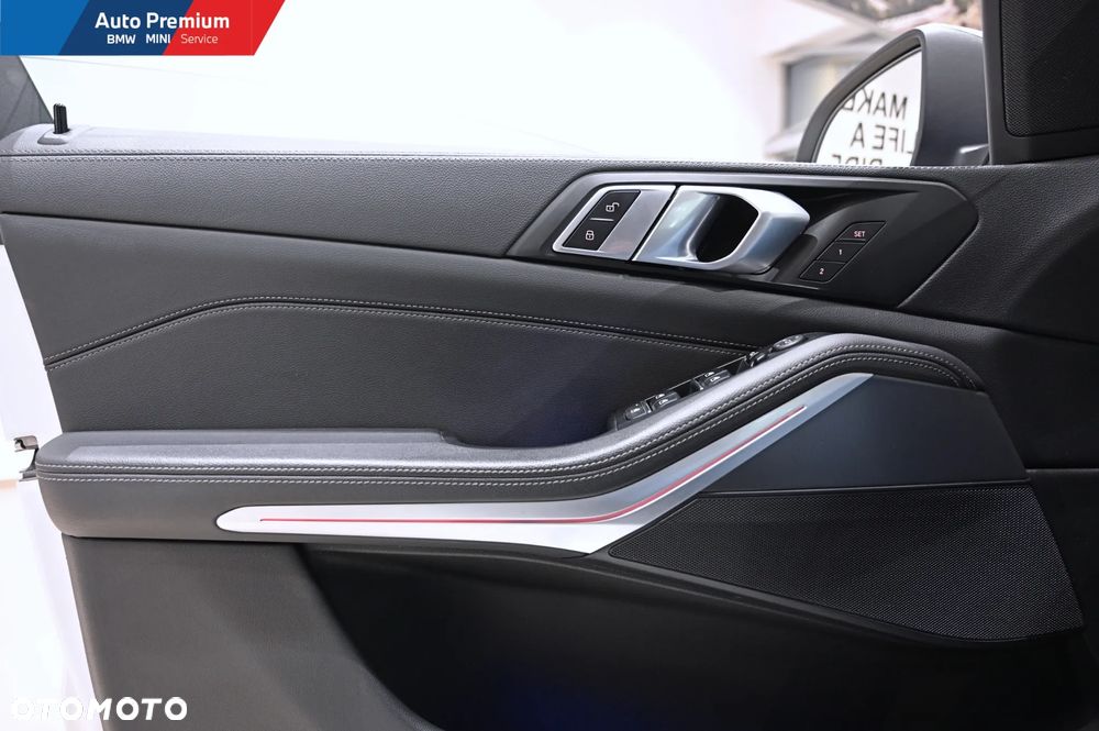 BMW X5 xDrive25d - 11