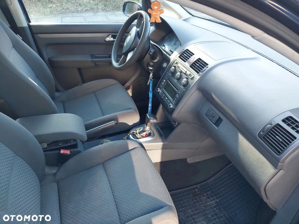 Volkswagen Touran 1.9 TDI DSG Trendline - 7