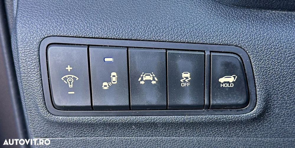 Hyundai Tucson 2.0 CRDI 4WD Automatik Intro Edition - 17