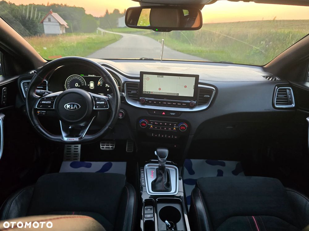 Kia ProCeed 1.6 T-GDI DCT7 OPF GT - 24