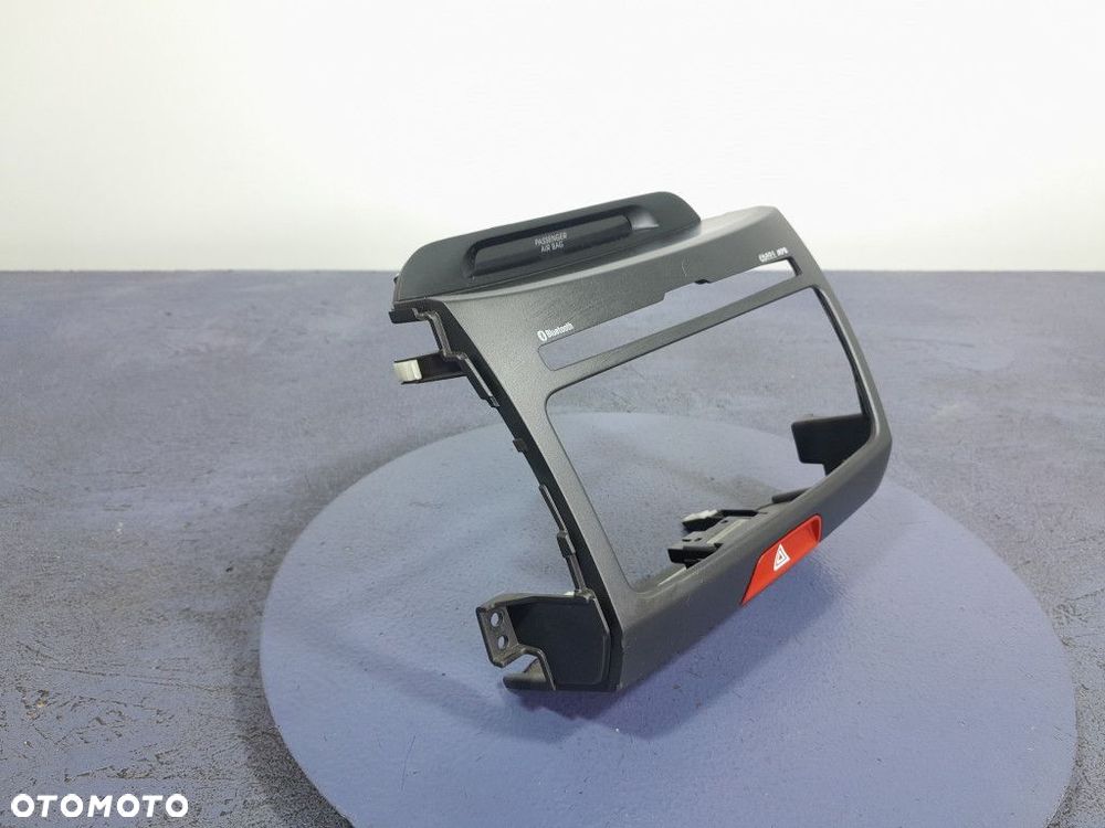 KIA SPORTAGE III RAMKA RADIA I NAWIGACJI EU 95960-3U000 - 6