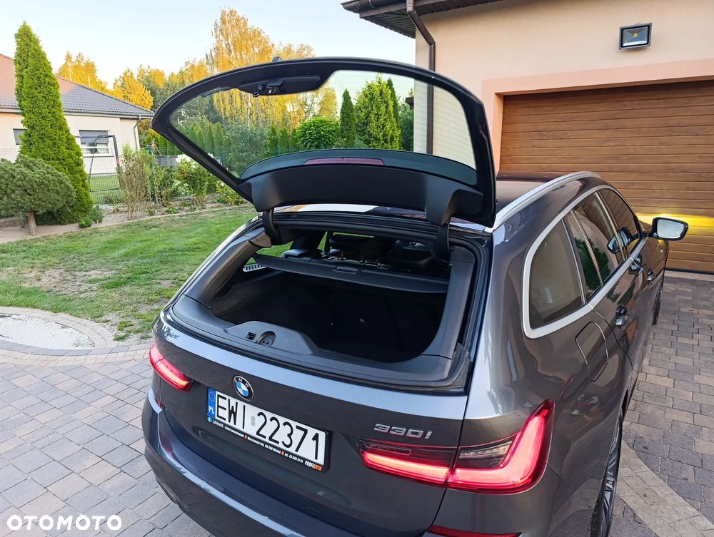 BMW Seria 3 330i M Sport sport - 34