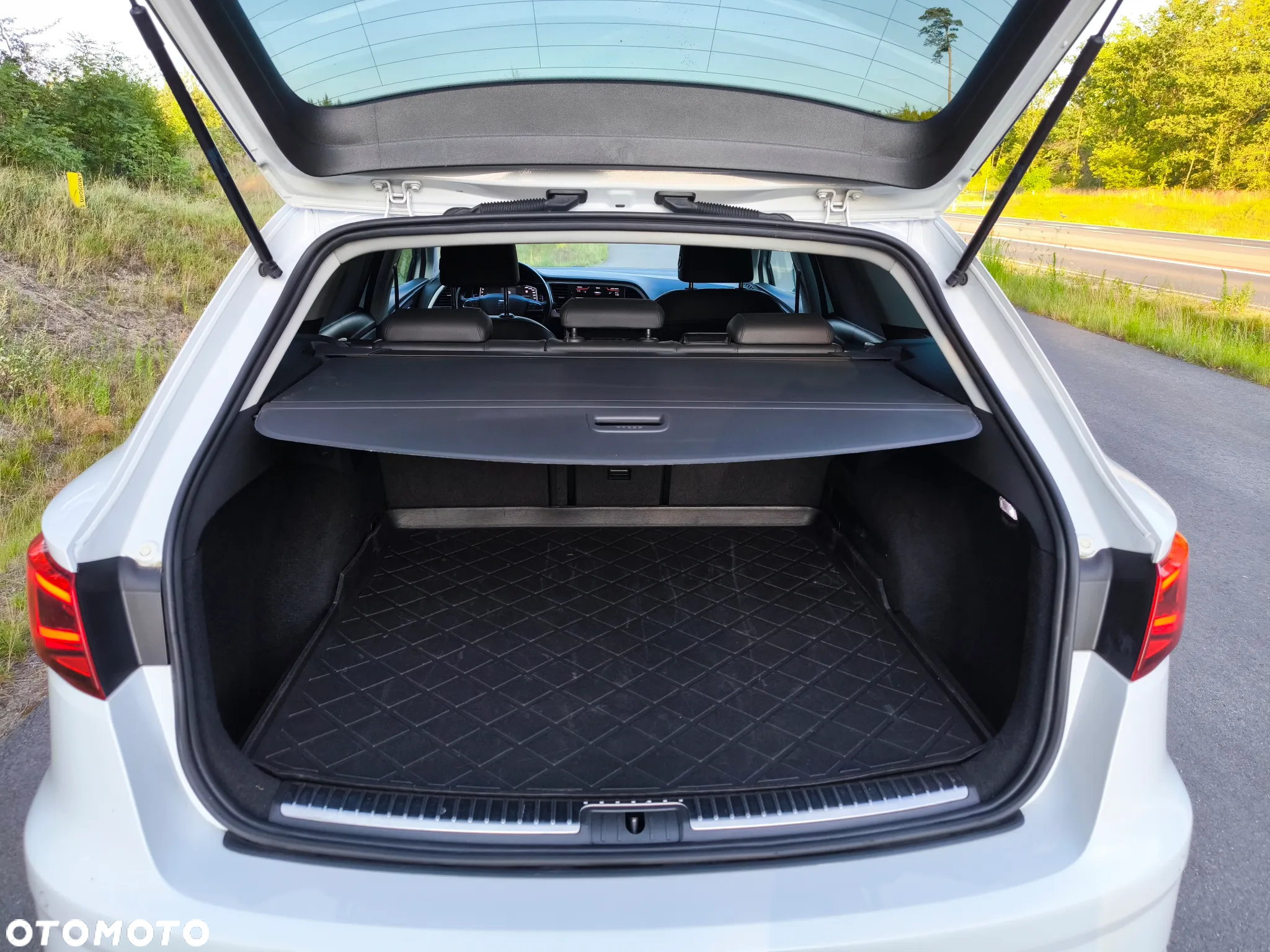 Seat Leon 2.0 TSI Xcellence DSG - 13