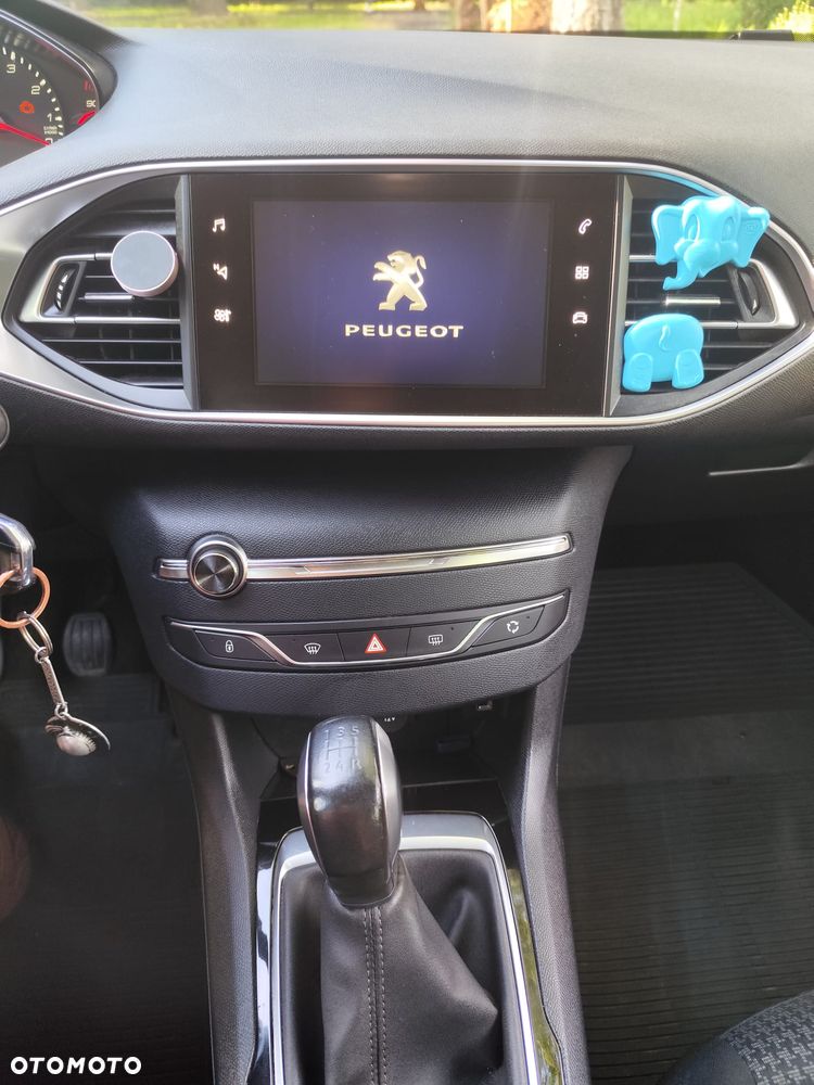Peugeot 308 - 17