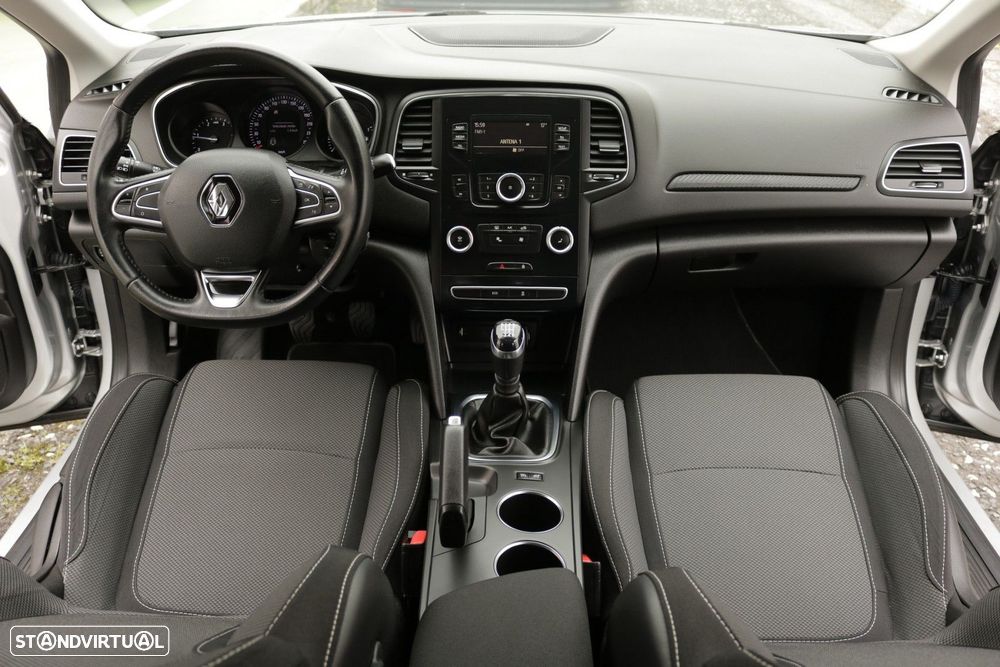 Renault Mégane 1.5 Blue dCi Zen - 23